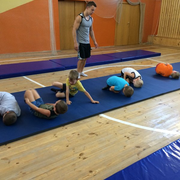 Гимнастика для детей в клубе «Тигрёнок», Минск